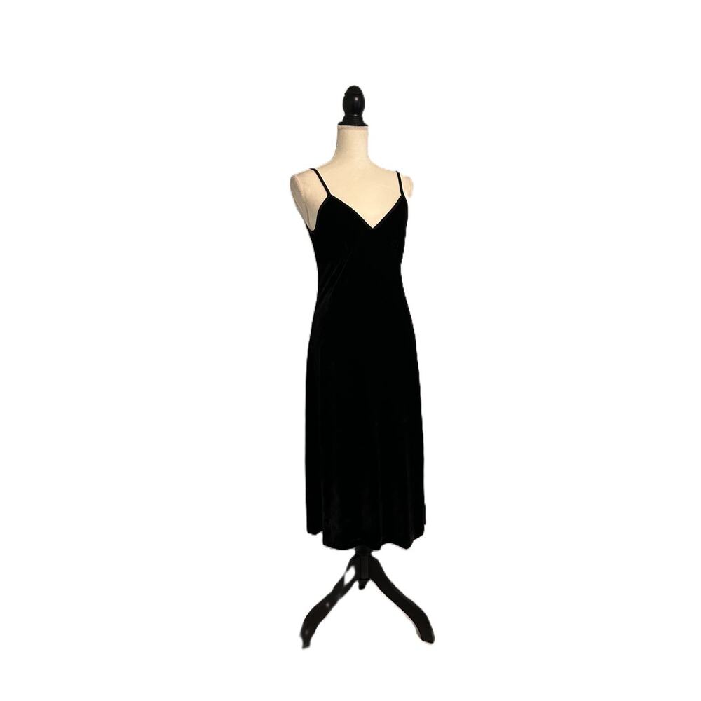NWT Band of the Free Girl Crush Black Velvet Midi Dress-Large